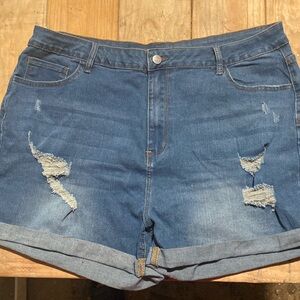 Shein ladies jean shorts size 3 x
